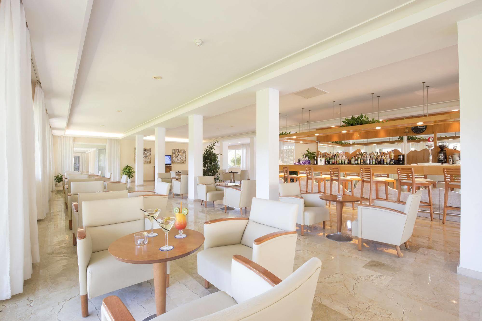 Canyamel Sun Aparthotel Exterior photo